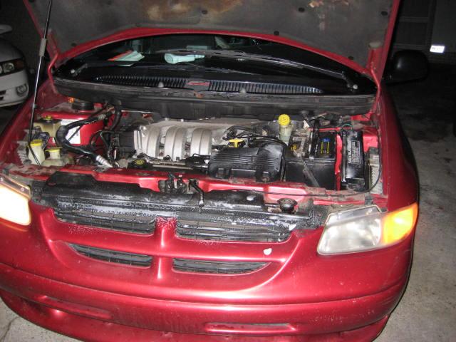 Dodge Grand Caravan 1997 photo 2