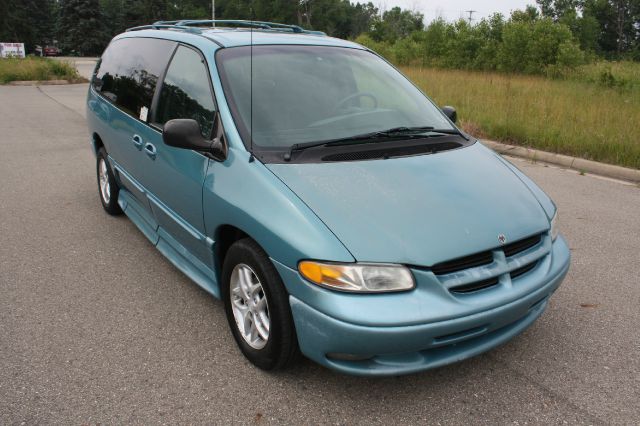 Dodge Grand Caravan 1998 photo 1