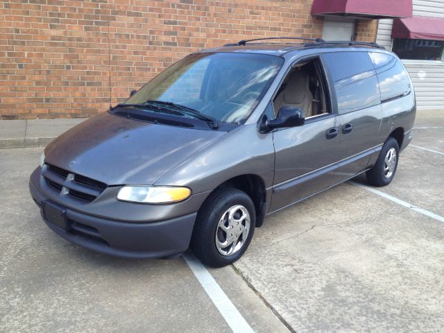 Dodge Grand Caravan Base MiniVan