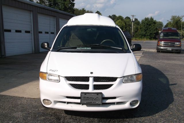 Dodge Grand Caravan 1999 photo 2