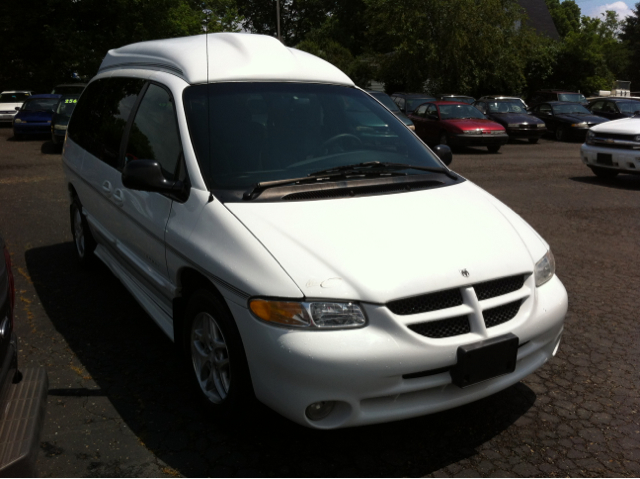 Dodge Grand Caravan 1999 photo 1