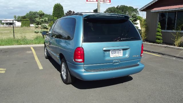 Dodge Grand Caravan 1999 photo 1