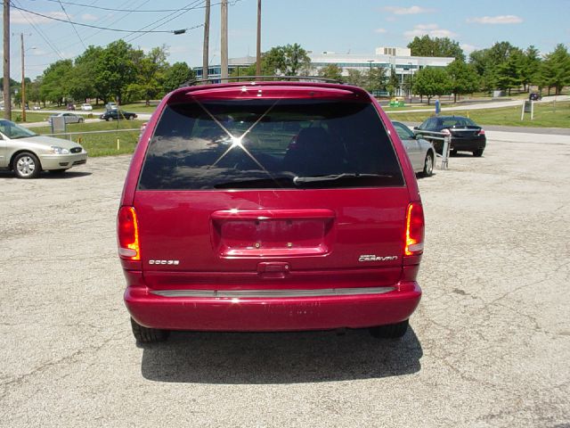 Dodge Grand Caravan 1999 photo 2