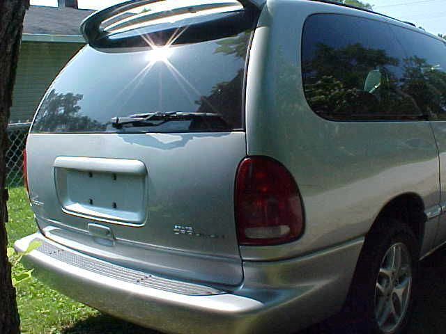 Dodge Grand Caravan 1999 photo 1