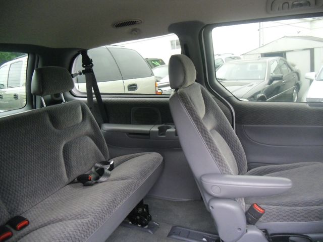 Dodge Grand Caravan 1999 photo 11