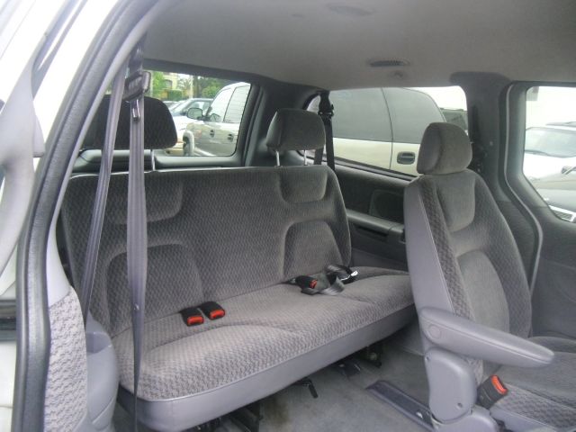 Dodge Grand Caravan 1999 photo 12