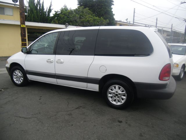 Dodge Grand Caravan 1999 photo 26