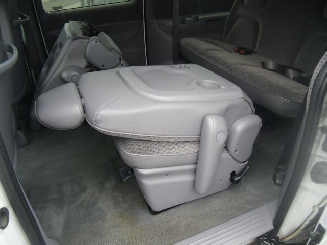 Dodge Grand Caravan 1999 photo 3