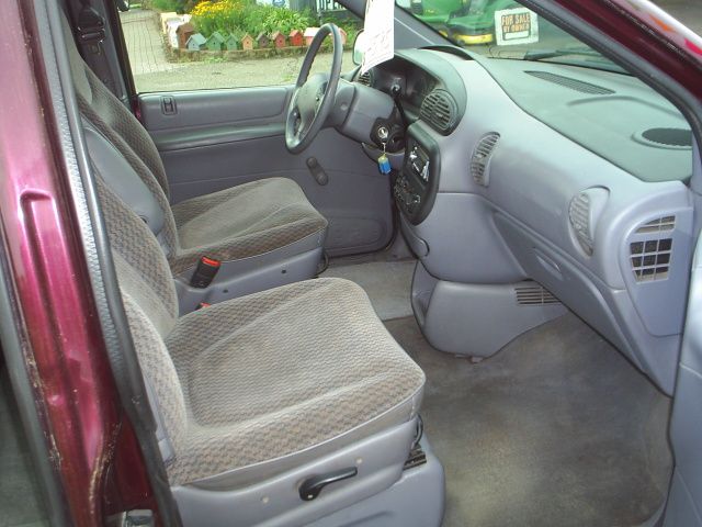 Dodge Grand Caravan 1999 photo 1