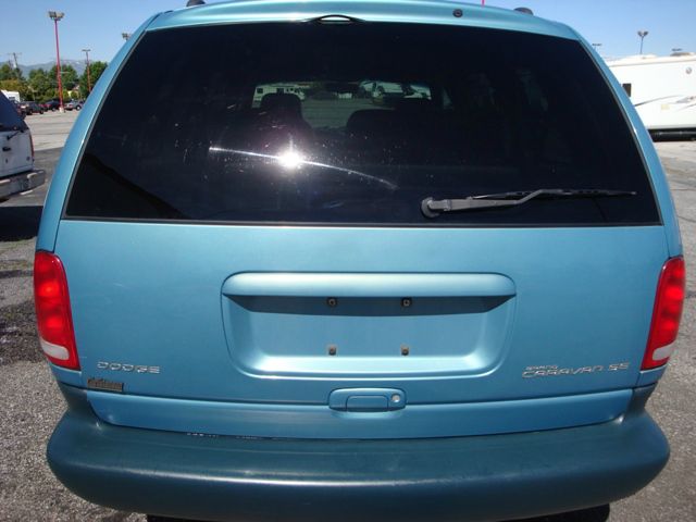 Dodge Grand Caravan 1999 photo 1