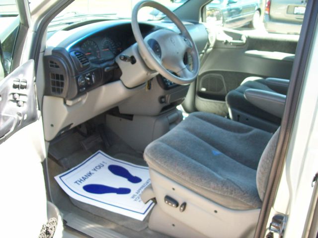 Dodge Grand Caravan 1999 photo 3