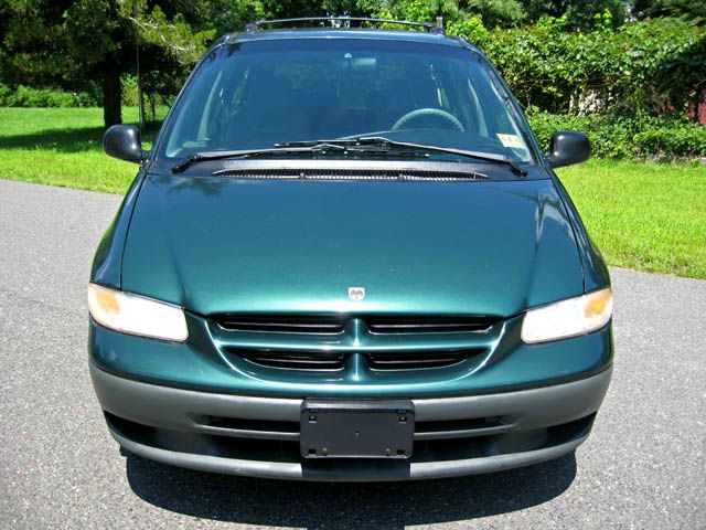 Dodge Grand Caravan 1999 photo 2