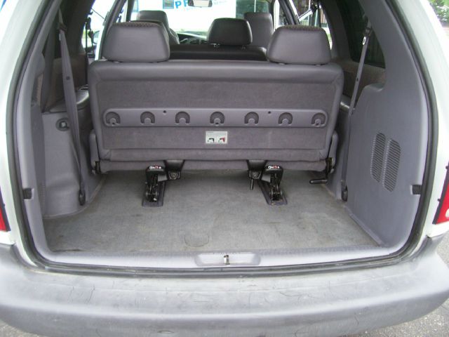 Dodge Grand Caravan 1999 photo 12