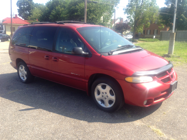 Dodge Grand Caravan 2000 photo 2