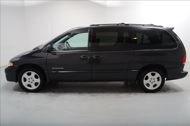 Dodge Grand Caravan 2000 photo 2