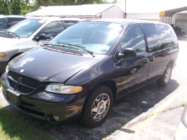 Dodge Grand Caravan 2000 photo 1