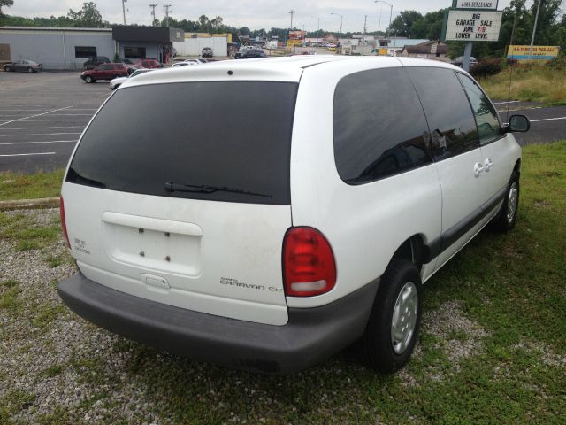 Dodge Grand Caravan 2000 photo 1