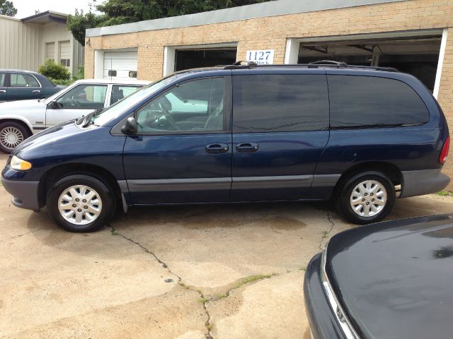 Dodge Grand Caravan 2000 photo 1