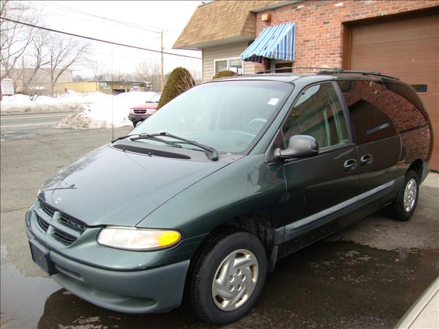 Dodge Grand Caravan 2000 photo 2