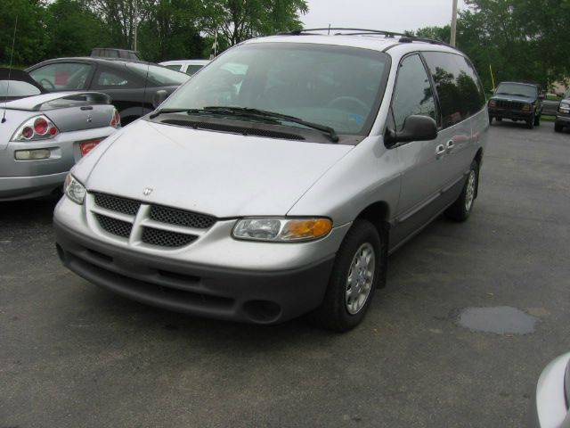 Dodge Grand Caravan 2000 photo 1