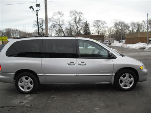 Dodge Grand Caravan 2000 photo 4