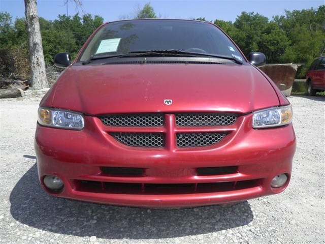 Dodge Grand Caravan 2000 photo 1