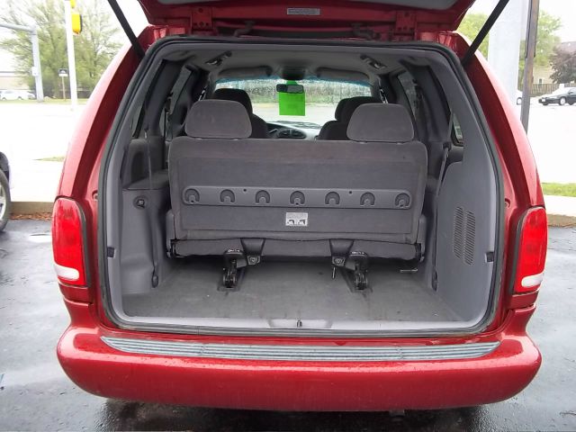 Dodge Grand Caravan 2000 photo 1