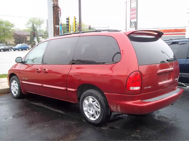 Dodge Grand Caravan 2000 photo 2