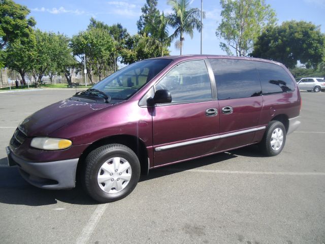 Dodge Grand Caravan 2000 photo 4