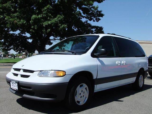 Dodge Grand Caravan 2000 photo 4