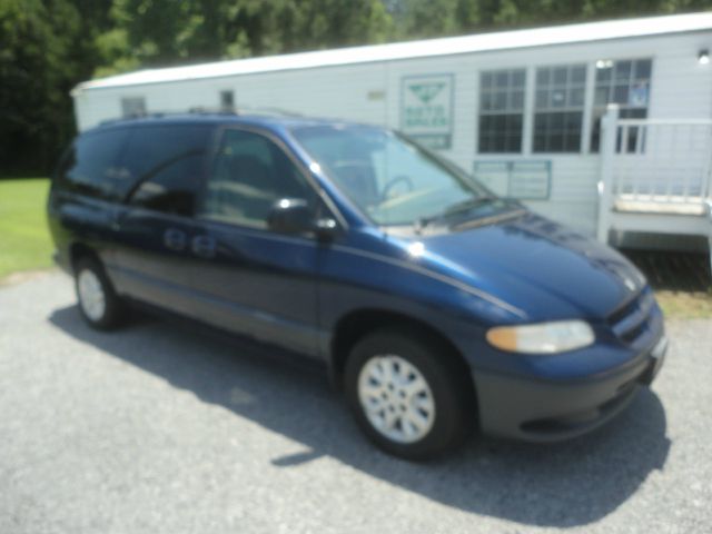 Dodge Grand Caravan 2000 photo 1