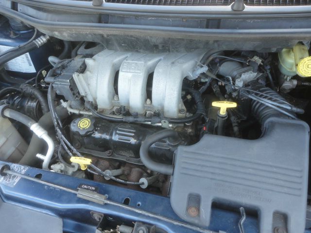 Dodge Grand Caravan 2000 photo 4