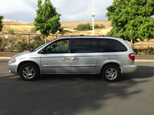 Dodge Grand Caravan 2001 photo 19