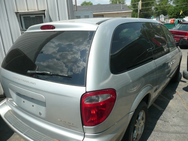 Dodge Grand Caravan 2001 photo 2