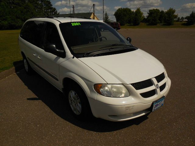 Dodge Grand Caravan 2001 photo 2