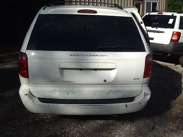 Dodge Grand Caravan 2001 photo 13