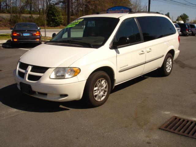 Dodge Grand Caravan 2001 photo 2