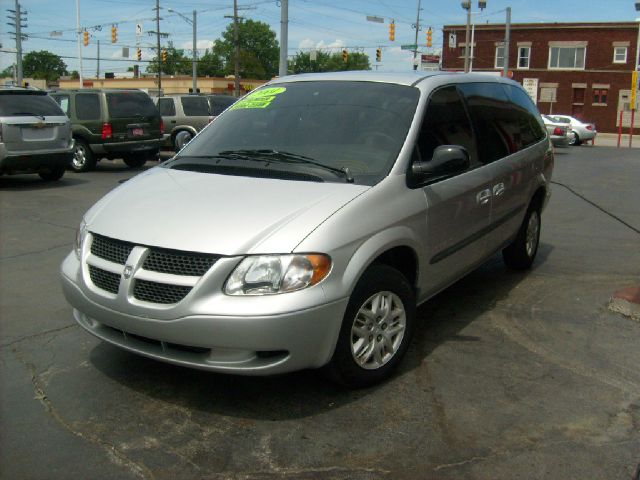 Dodge Grand Caravan 2001 photo 4