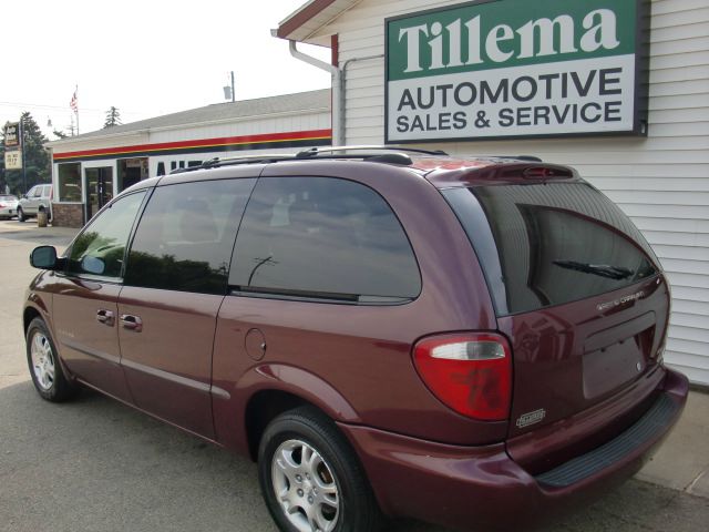 Dodge Grand Caravan 2001 photo 1