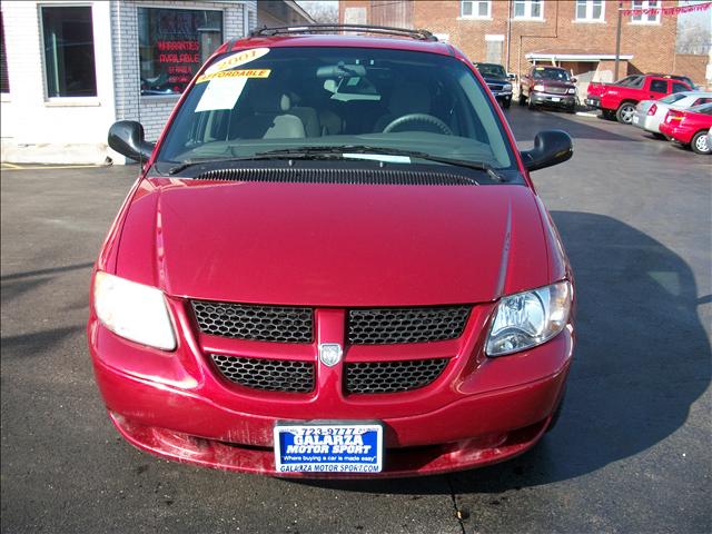 Dodge Grand Caravan 2001 photo 3