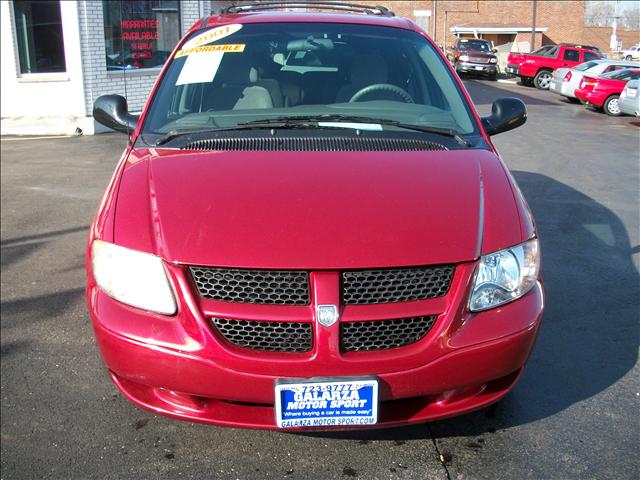 Dodge Grand Caravan 2001 photo 4