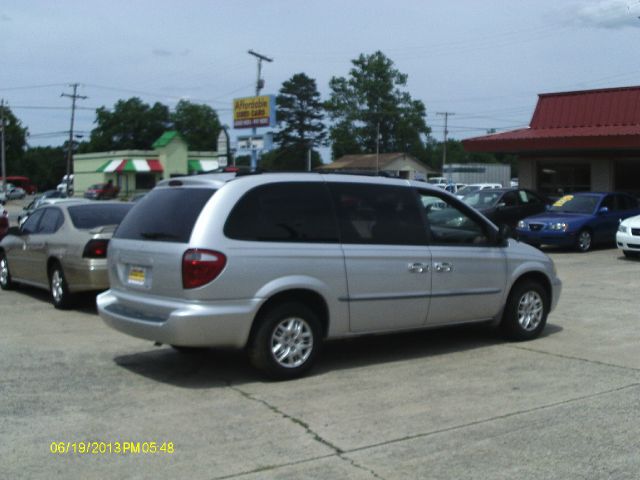 Dodge Grand Caravan 2001 photo 3