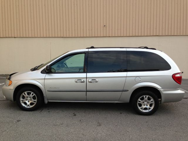 Dodge Grand Caravan 2001 photo 3