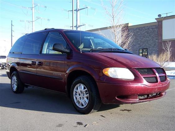 Dodge Grand Caravan 2001 photo 1