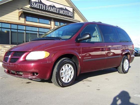 Dodge Grand Caravan 2001 photo 2