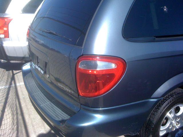 Dodge Grand Caravan 2001 photo 3