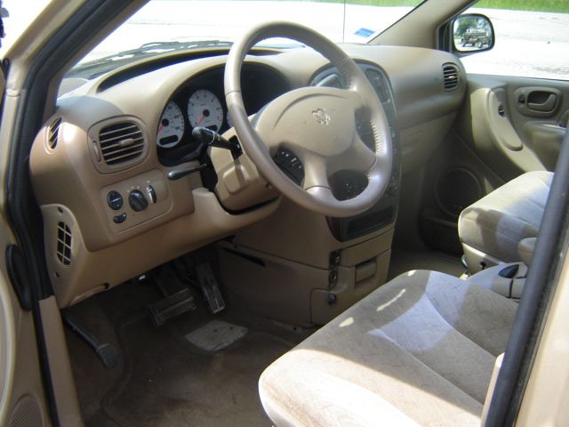 Dodge Grand Caravan 2001 photo 1