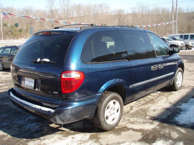 Dodge Grand Caravan 2002 photo 1