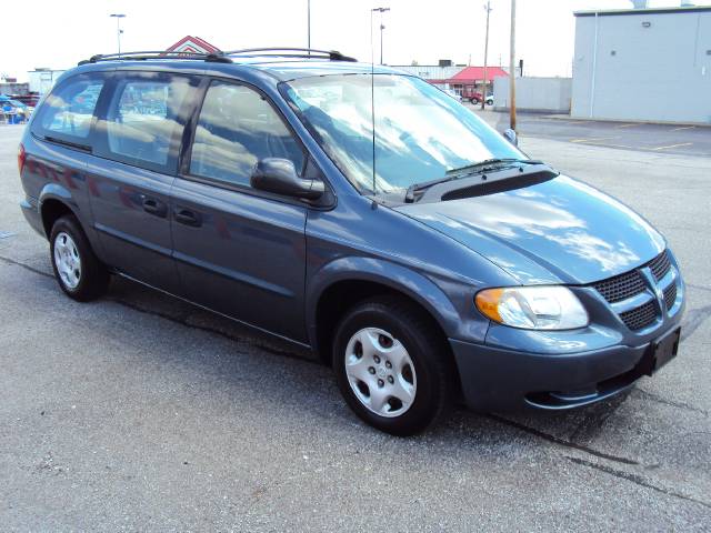 Dodge Grand Caravan 2002 photo 3