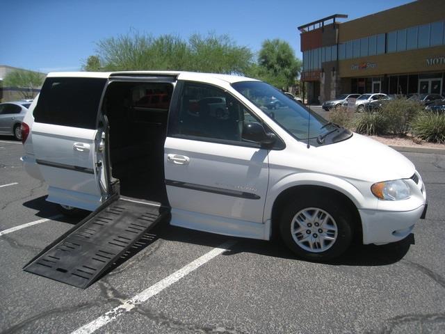 Dodge Grand Caravan 2002 photo 4